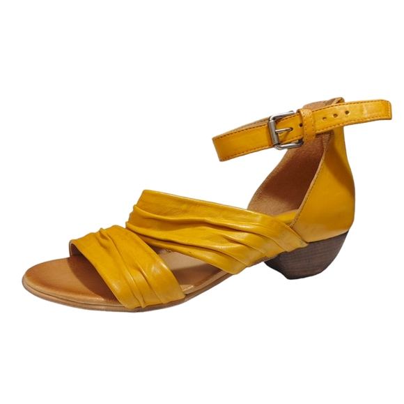Miz Mooz Shoes - Miz Mooz Yellow Leather Strappy Cassie Sandals Women's Size 41 (US Size 10)